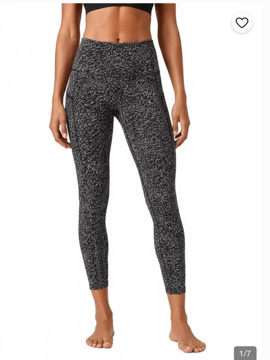 Athleta Pants - Athleta Lightening Static Tight 7/8 length